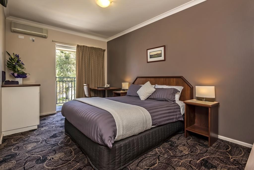 Quality Hotel Bayswater Perth Luaran gambar