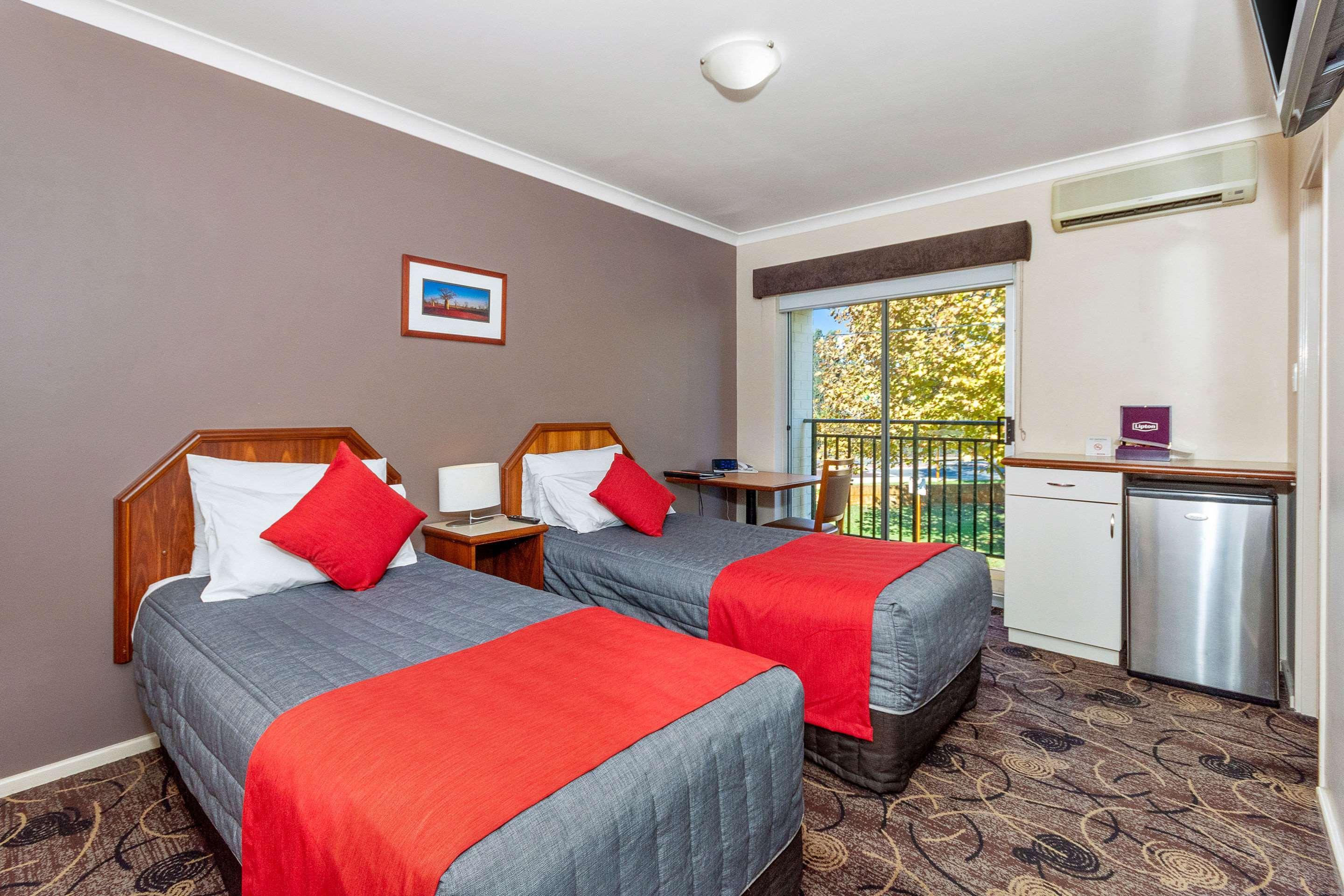 Quality Hotel Bayswater Perth Luaran gambar